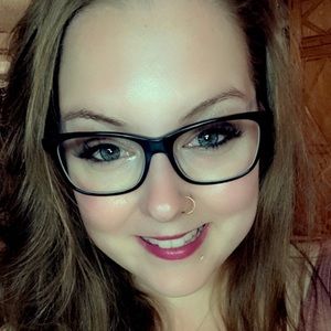 Meet your Posher, Tara